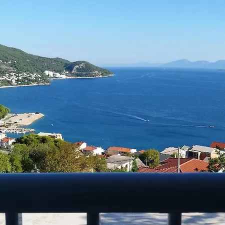 Holiday Kamena Vakantiehuis Igrane